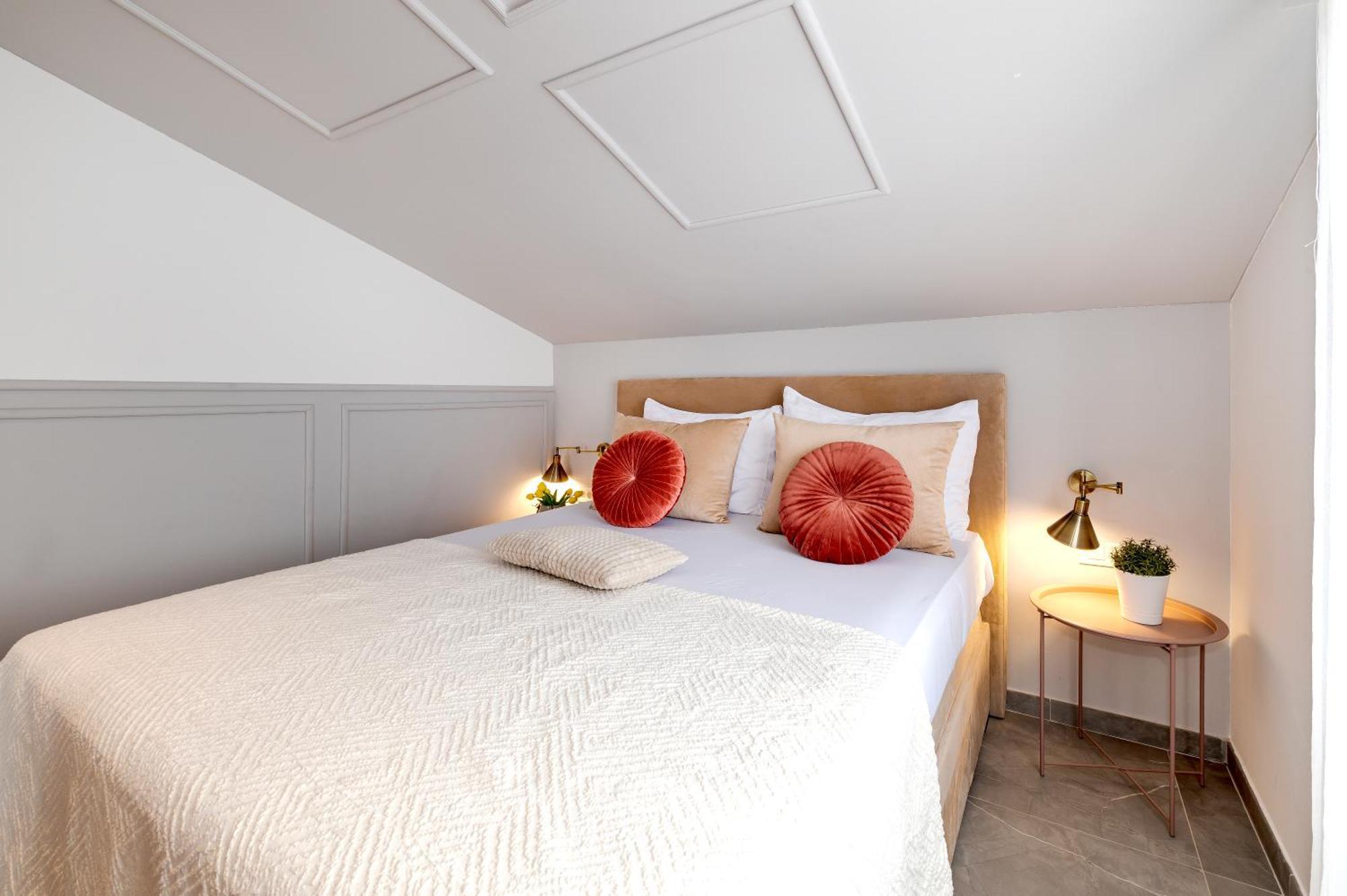 Danica Luxury Seaside Apartment Šibenik Kültér fotó
