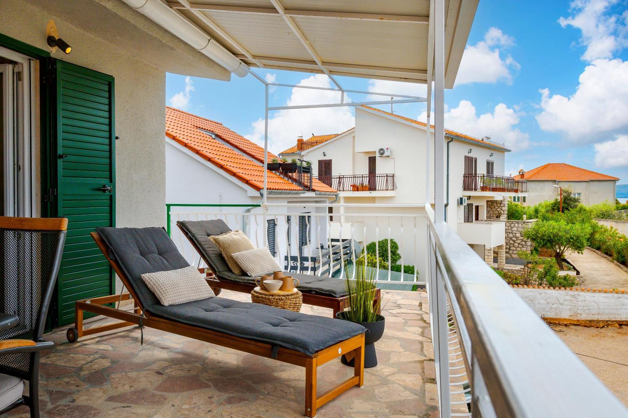 Danica Luxury Seaside Apartment Šibenik Kültér fotó