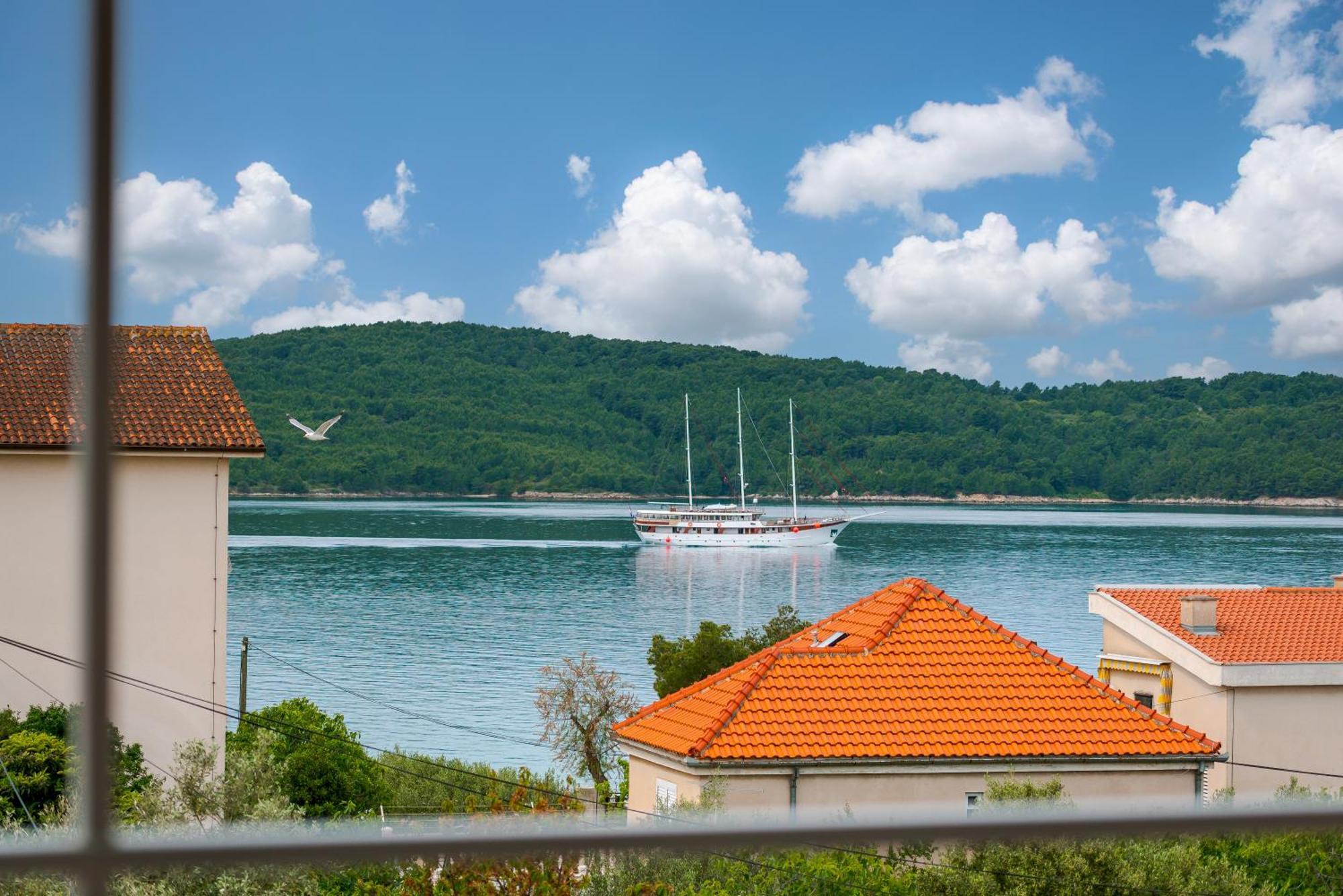 Danica Luxury Seaside Apartment Šibenik Kültér fotó